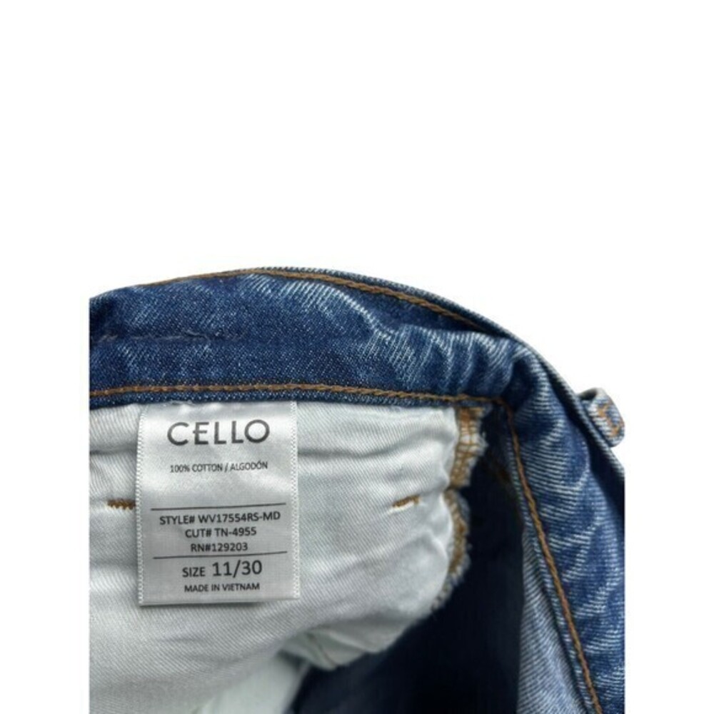 NWT Cello Jeans Womens Sz 11/30‎ Super  High Rise Distressed Dad Destroyed Jeans - Picture 4 of 11